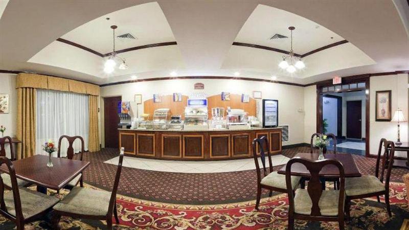 Holiday Inn Express & Suites - Commerce By Ihg Екстериор снимка